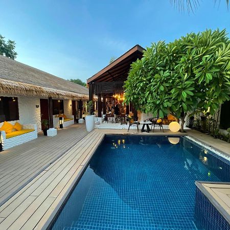 Atholhu Residence Fehendhoo 外观 照片